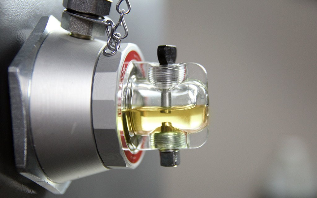 sight glass distributor